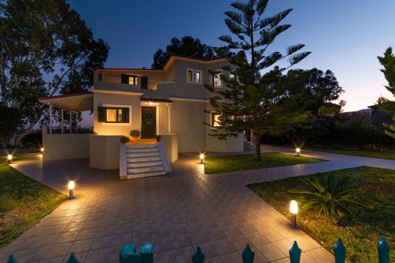 Villa Louke Lixouri Exterior photo